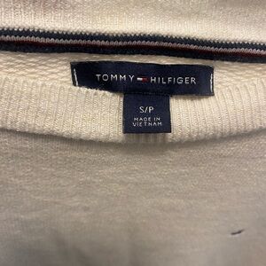 Tommy Hilfiger Off-White Knitwear